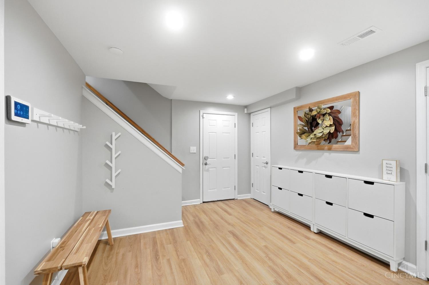 2899 Saddleback Drive