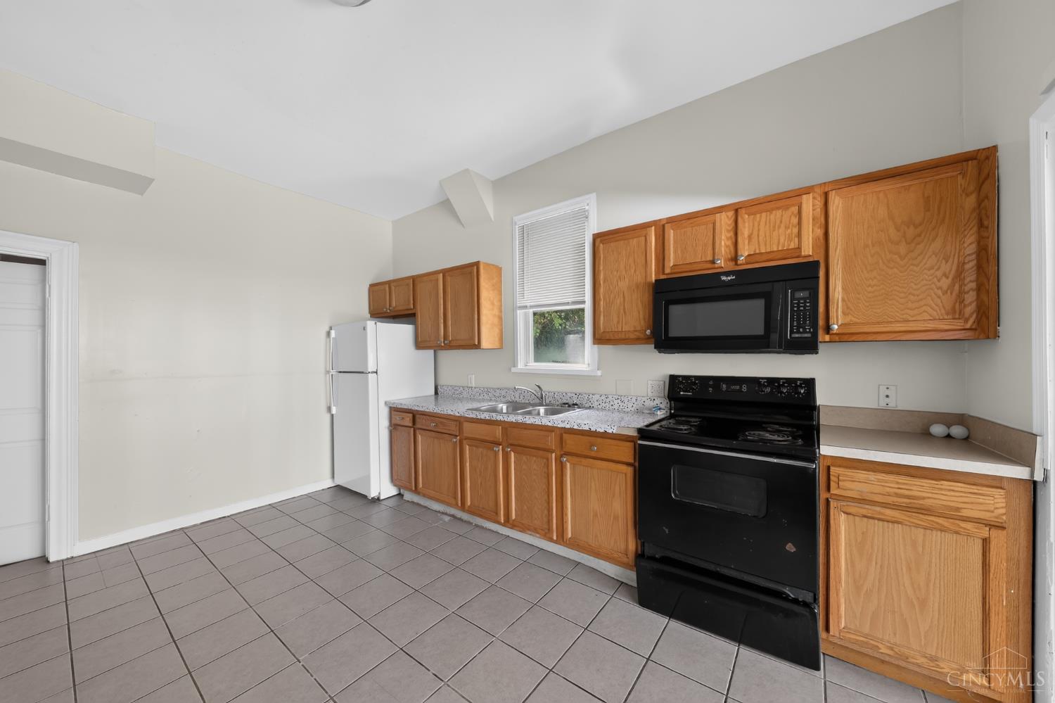 6718 Ledge Street, Cincinnati, OH, 45227 — photo 9