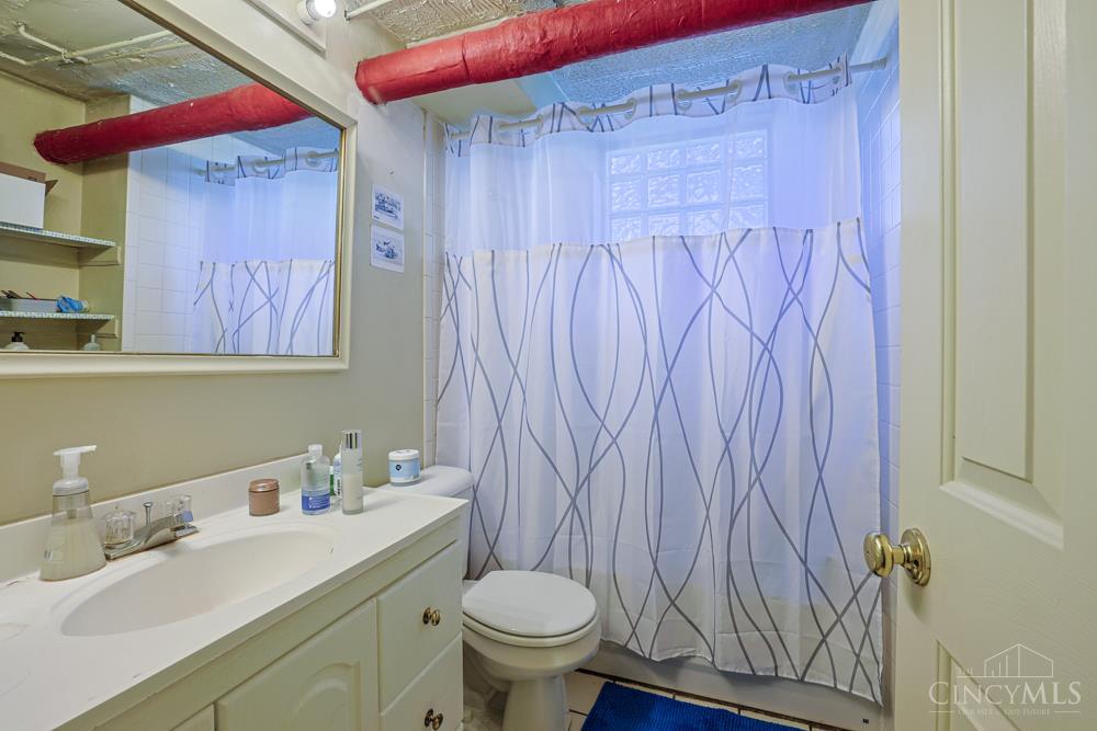 2724 Stratford Avenue, Cincinnati, OH, 45220 — photo 32