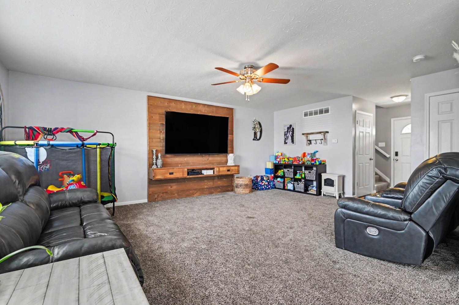 707 Holland Court, Trenton, OH, 45067 — photo 6