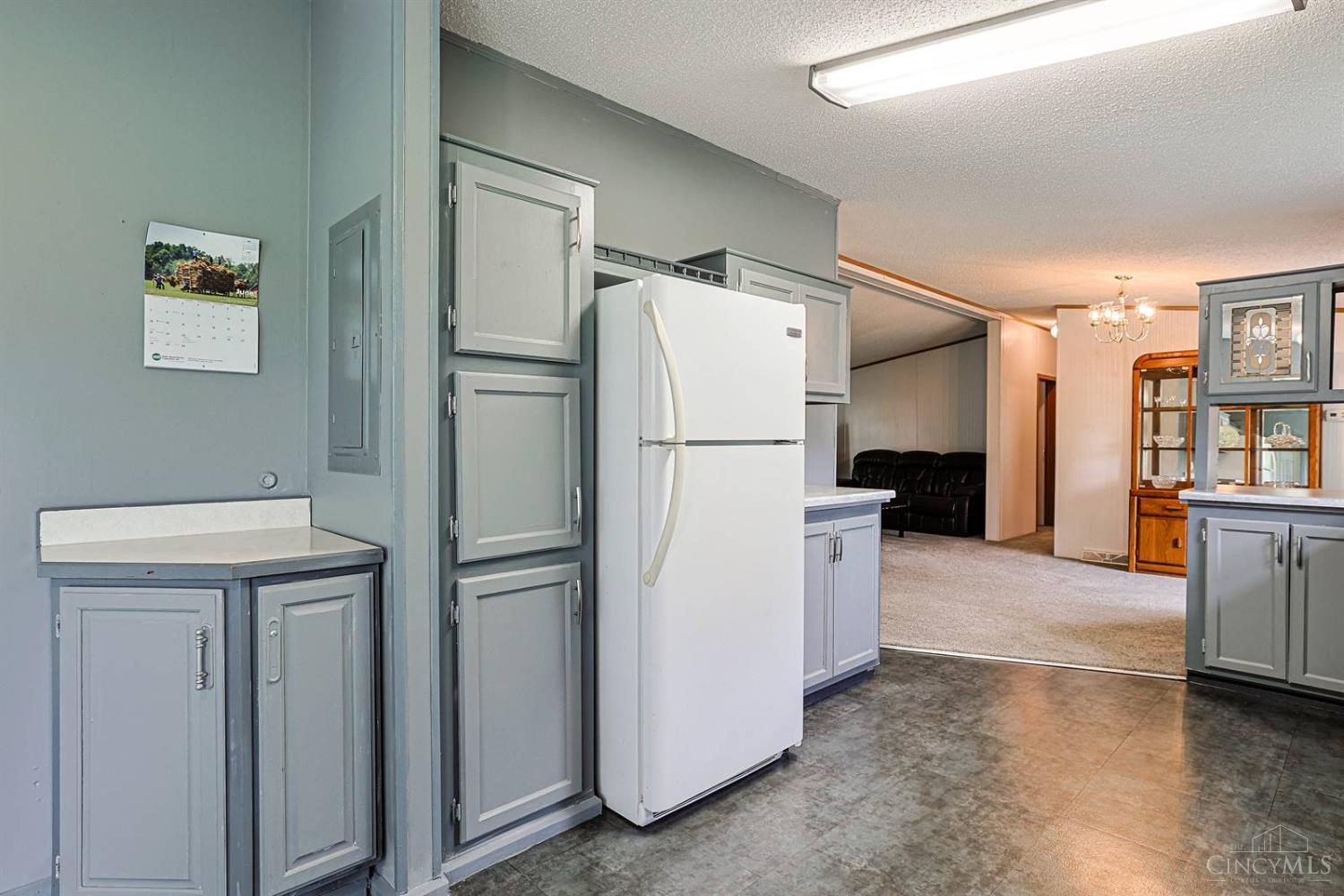 4096 Camden West Elkton Road, Gratis Twp, OH, 45064 — photo 14