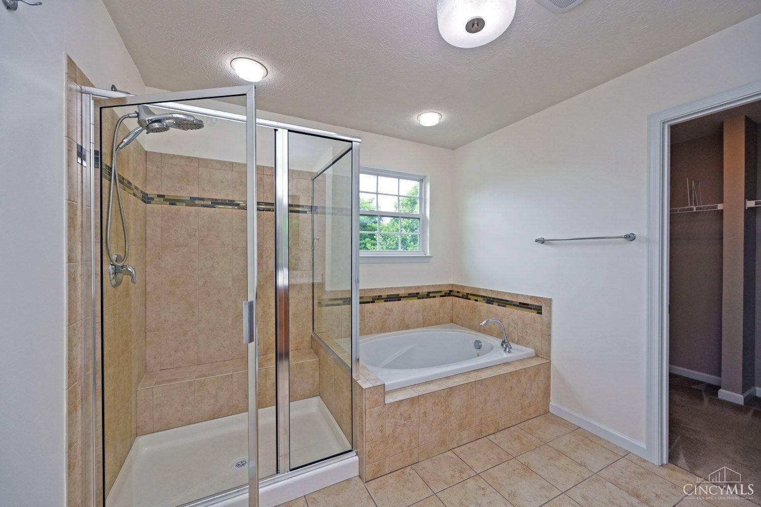 1091 Sophia Drive, Miami Twp, OH, 45150 — photo 19