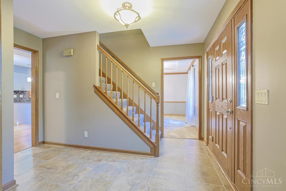 9429 Stonecrest Court, Symmes Twp, OH, 45249 — photo 3