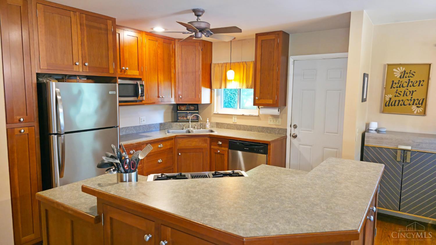 5615 Sprucewood Drive, Green Twp, OH, 45239 — photo 12