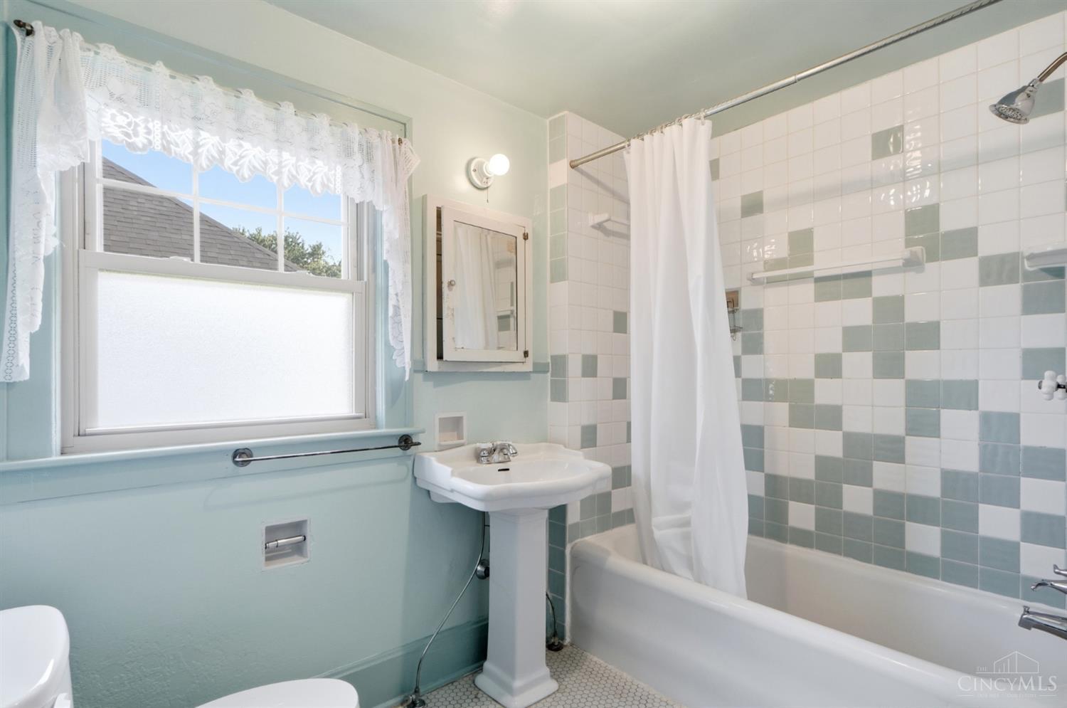 111 Sutphin Street, Middletown, OH, 45042 — photo 24