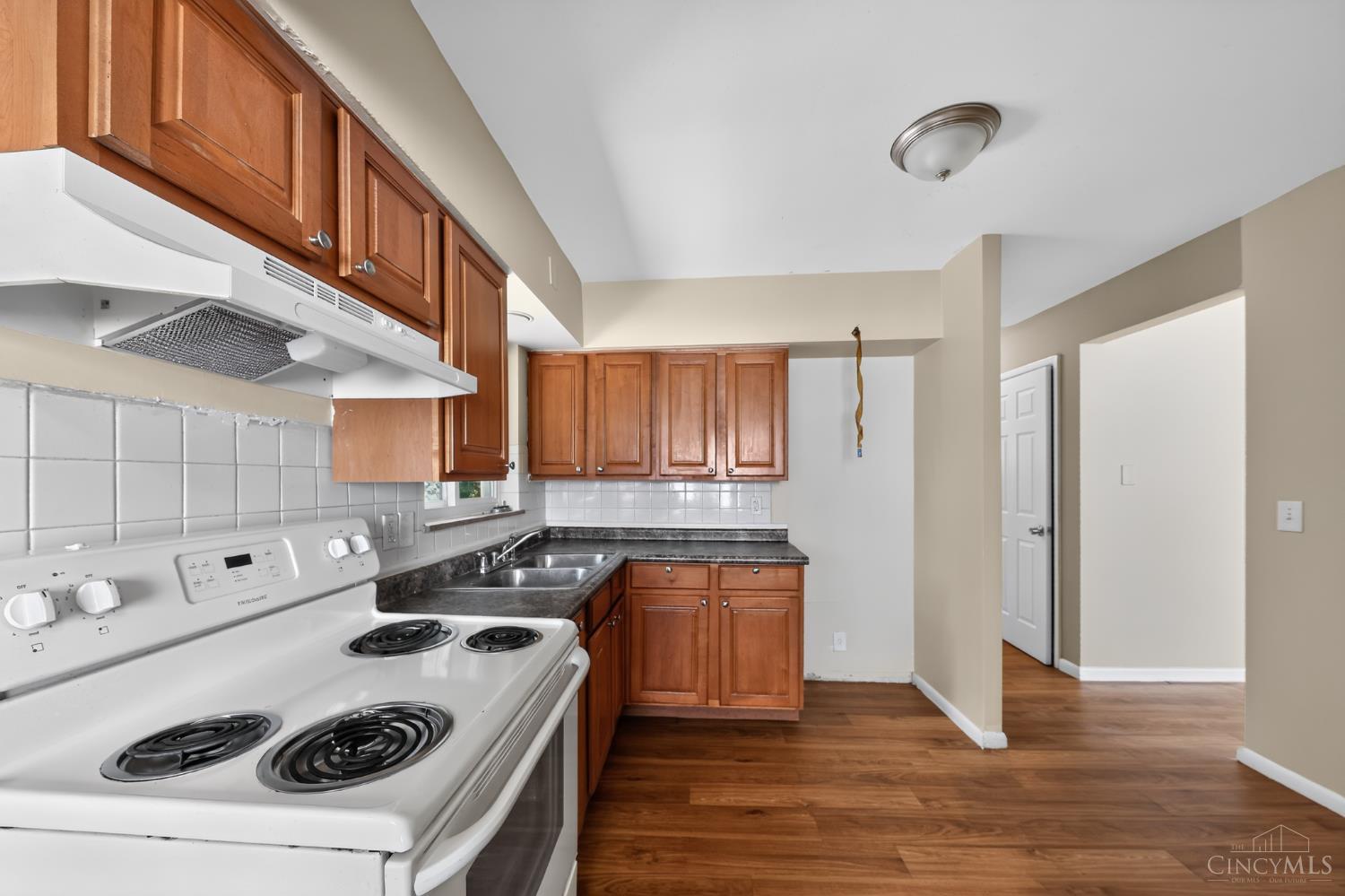 1703 Ashbrook Drive, Cincinnati, OH, 45238 — photo 11