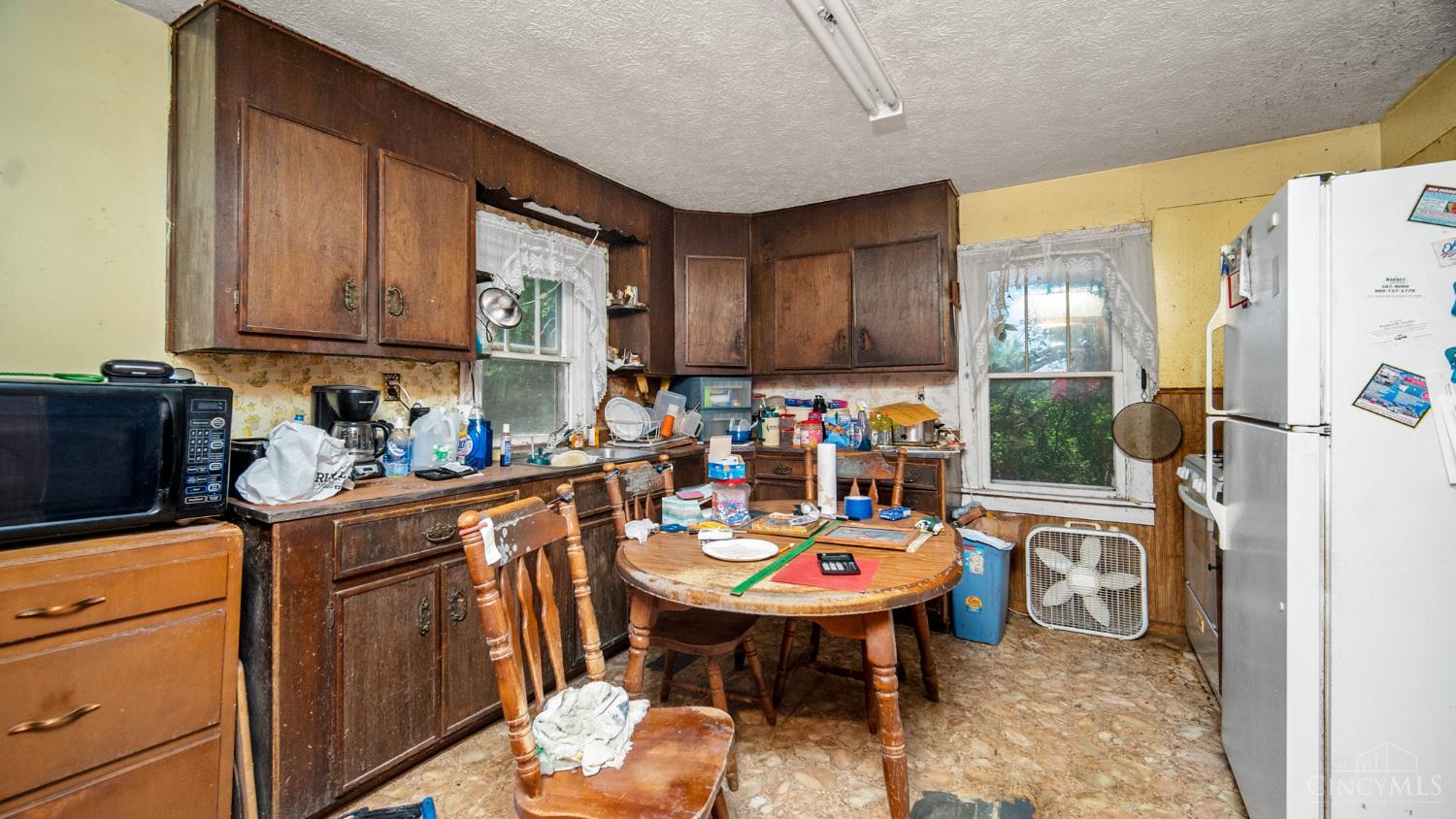 689 Logans Lane, Tiffin Twp, OH, 45693 — photo 12