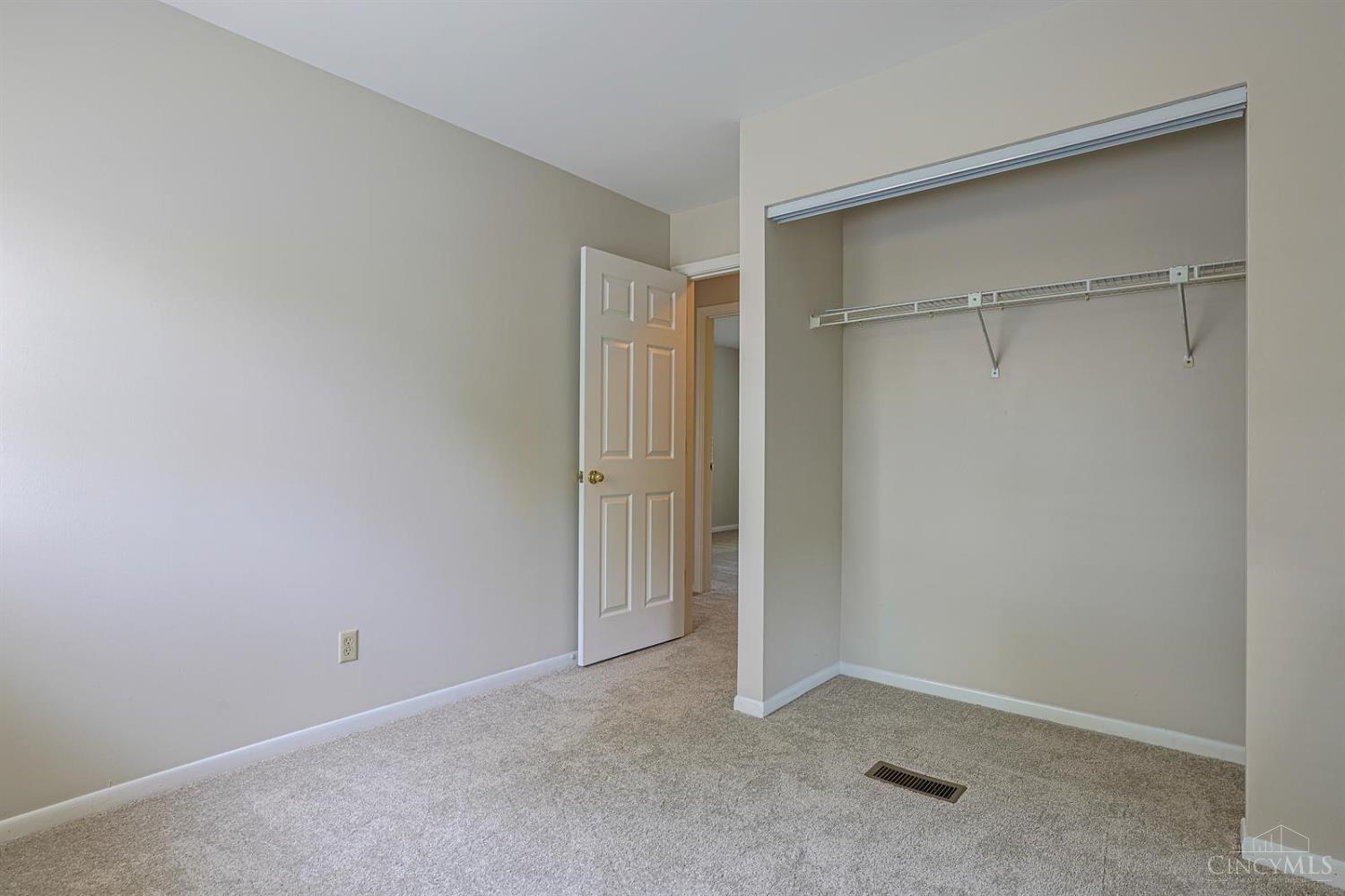 6947 Dimmick Road, West Chester, OH, 45069 — photo 33
