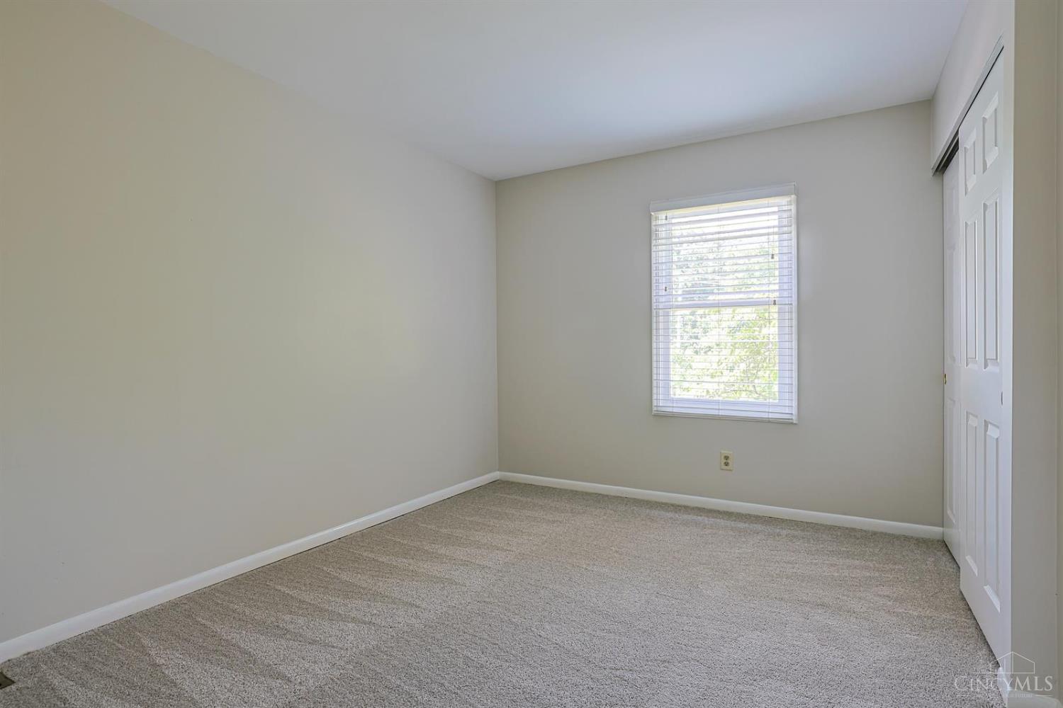 6947 Dimmick Road, West Chester, OH, 45069 — photo 31