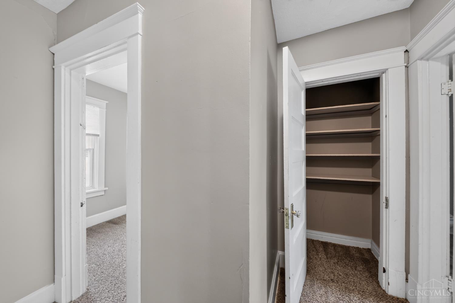 409 Purcell Avenue, Cincinnati, OH, 45205 — photo 24