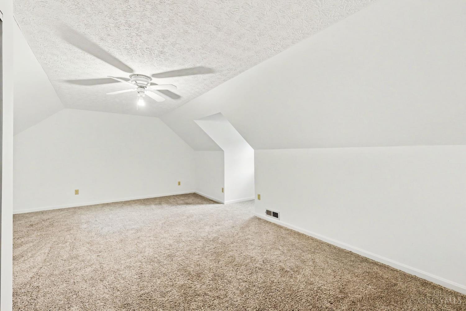 5200 Angel Drive, Stonelick Twp, OH, 45103 — photo 24