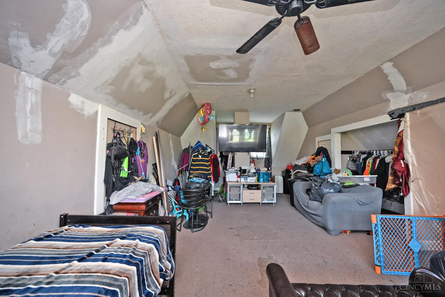 935 Woodlawn Avenue, Cincinnati, OH, 45205 — photo 21