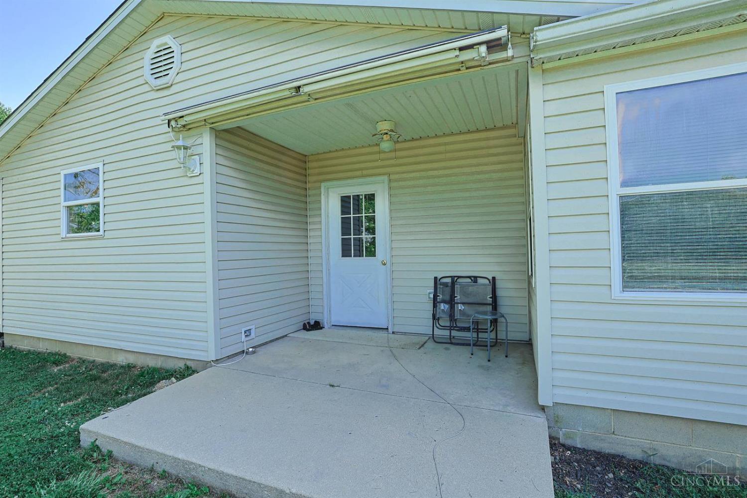 4096 Camden West Elkton Road, Gratis Twp, OH, 45064 — photo 32