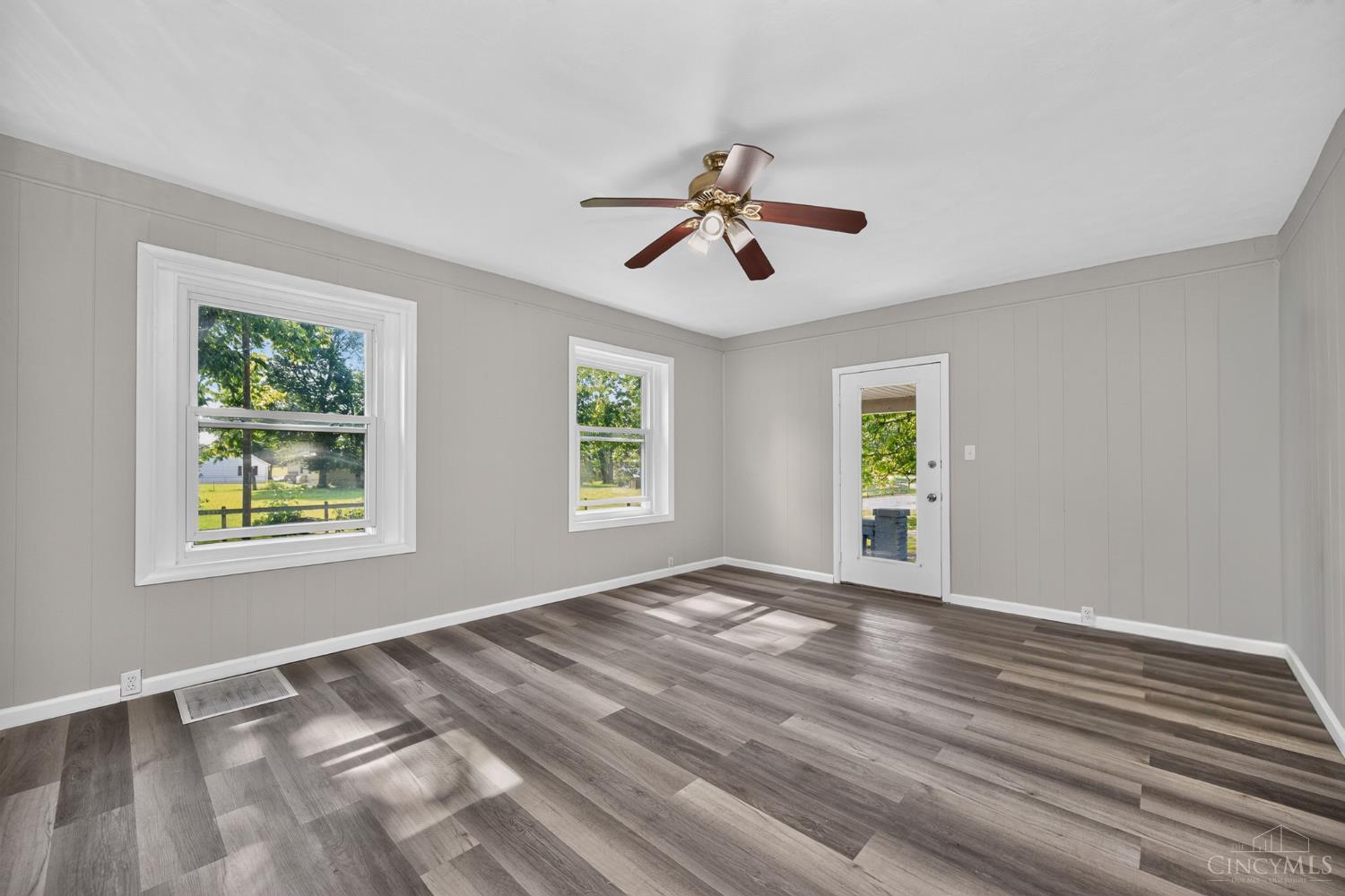 904 Locust Corner Road, Pierce Twp, OH, 45245 — photo 9