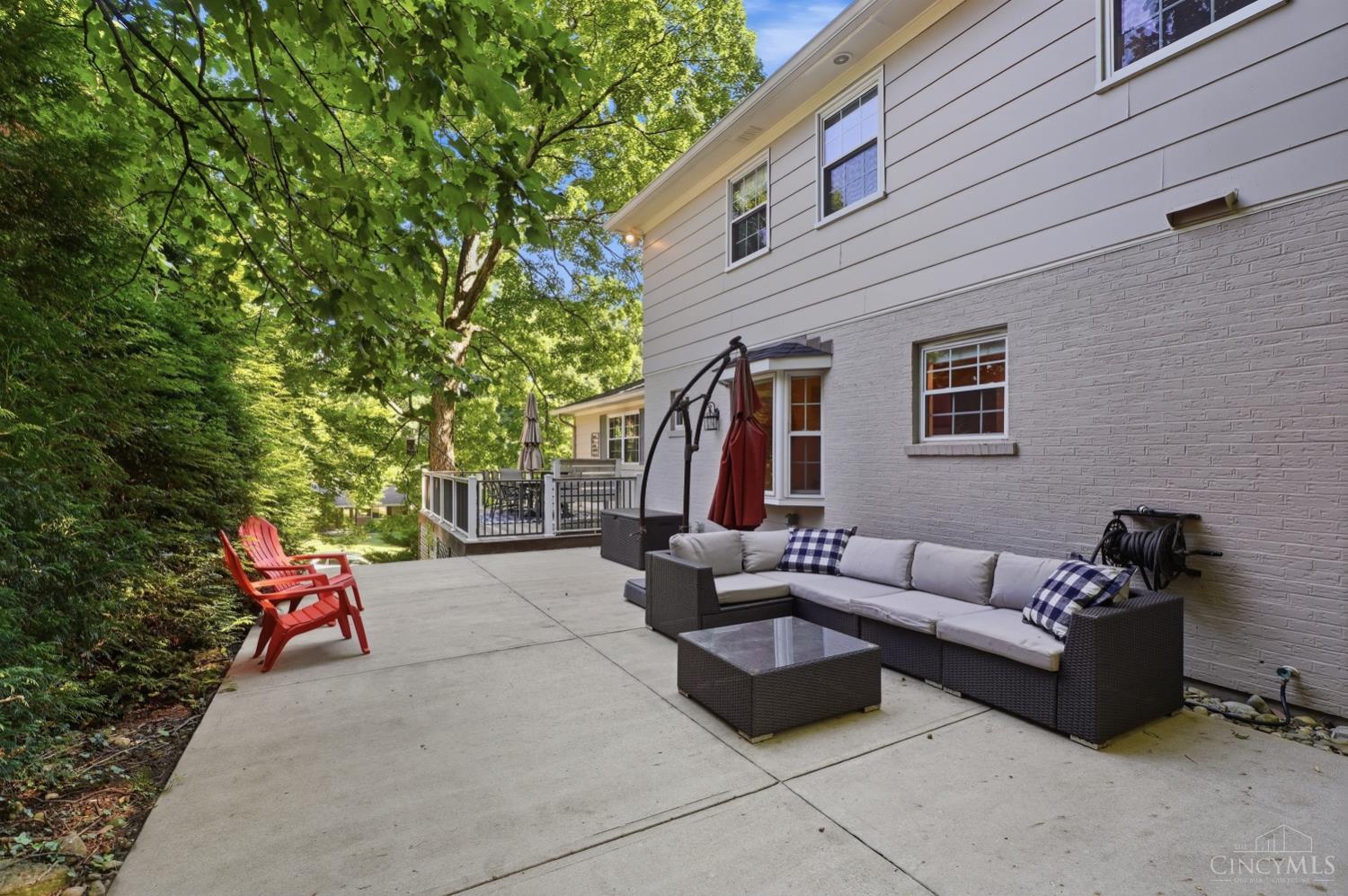 2899 Saddleback Drive
