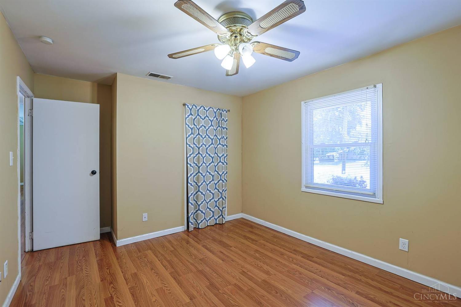 404 Mohican Drive, Loveland, OH, 45140 — photo 22