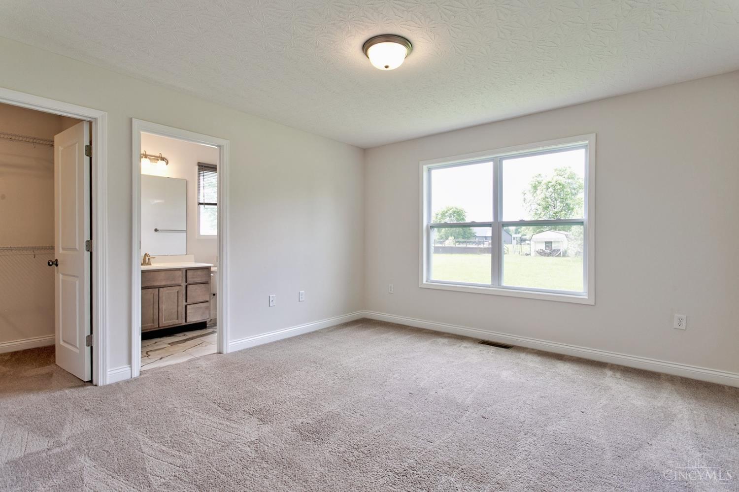 150 Choctaw Drive, Franklin Twp, OH, 45171 — photo 7