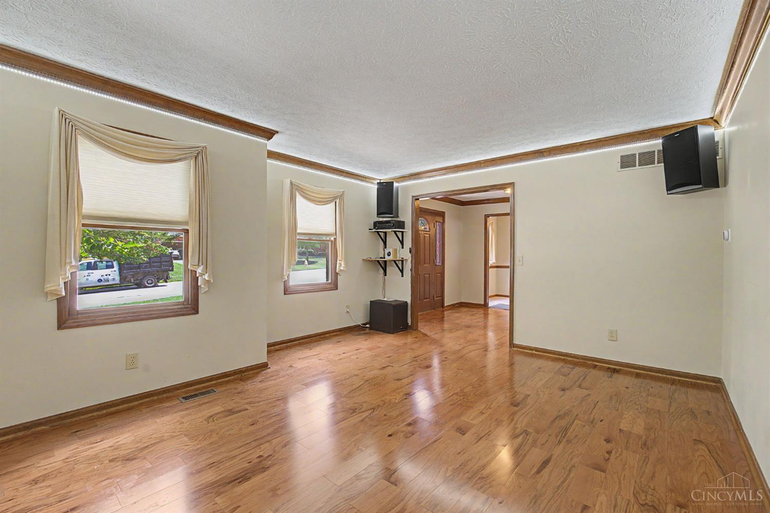 8295 Beckett Station Drive, West Chester, OH, 45069 — photo 8