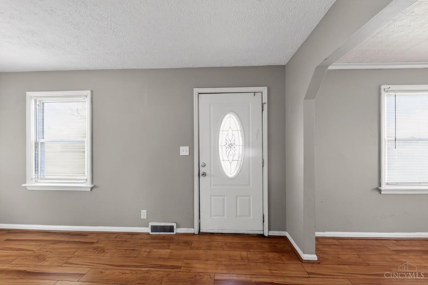 1893 Ashbrook Drive, Cincinnati, OH, 45238 — photo 9