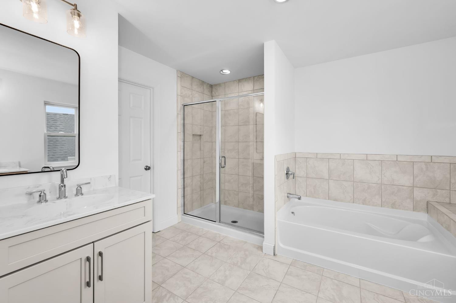 6805 Cork Drive, West Chester, OH, 45069 — photo 59