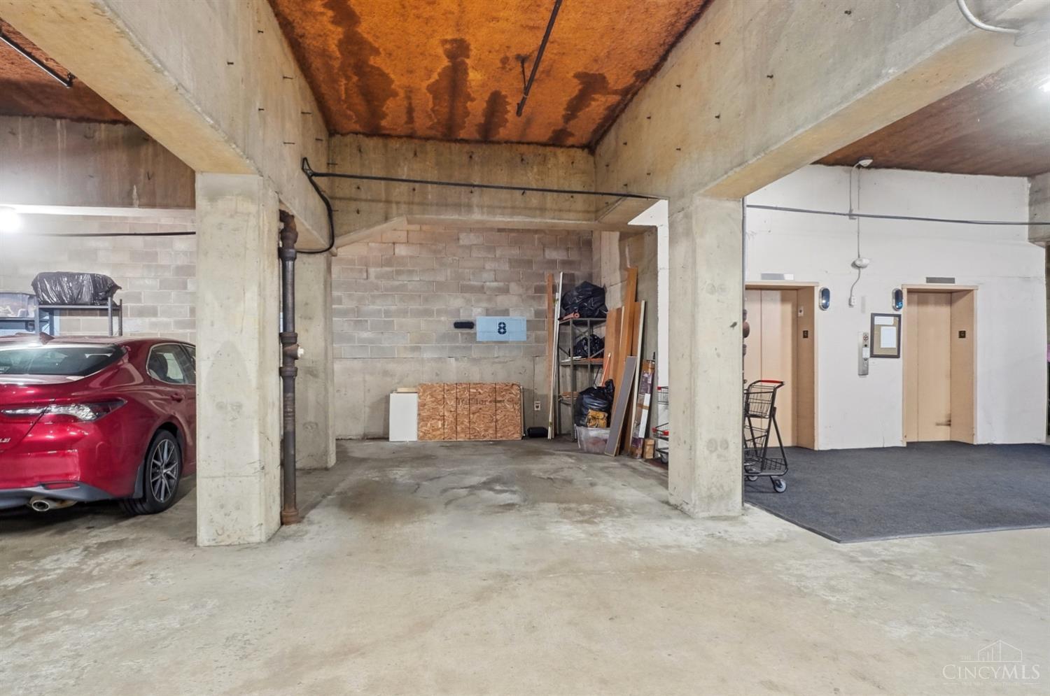 880 Rue De La Paix #A24, Cincinnati, OH, 45220 — photo 36