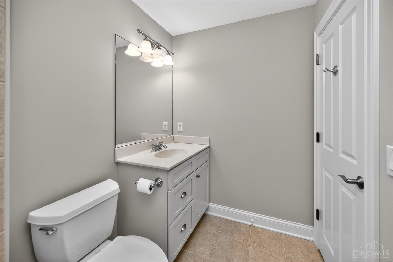 6607 Red Hawk Court, Hamilton Twp, OH, 45039 — photo 38