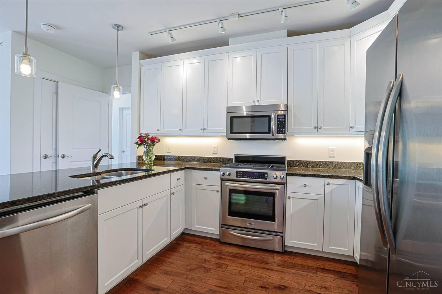 3901 West Street #208, Mariemont, OH, 45227 — photo 14