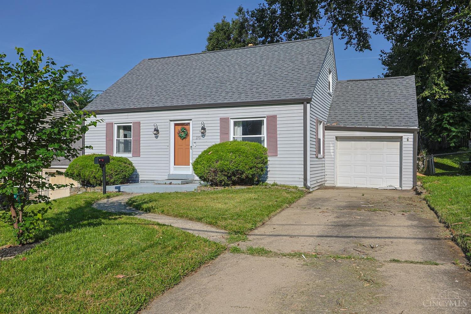 2707 Redfield Place, Cincinnati, OH, 45230 — photo 2