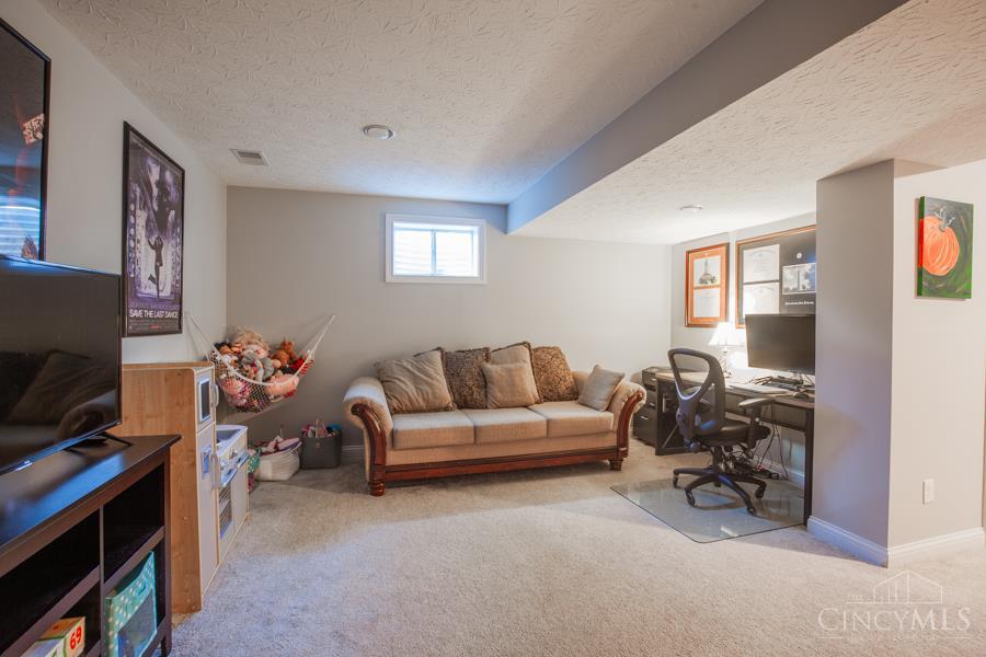 1779 Victoria Court, Wyoming, OH, 45215 — photo 31