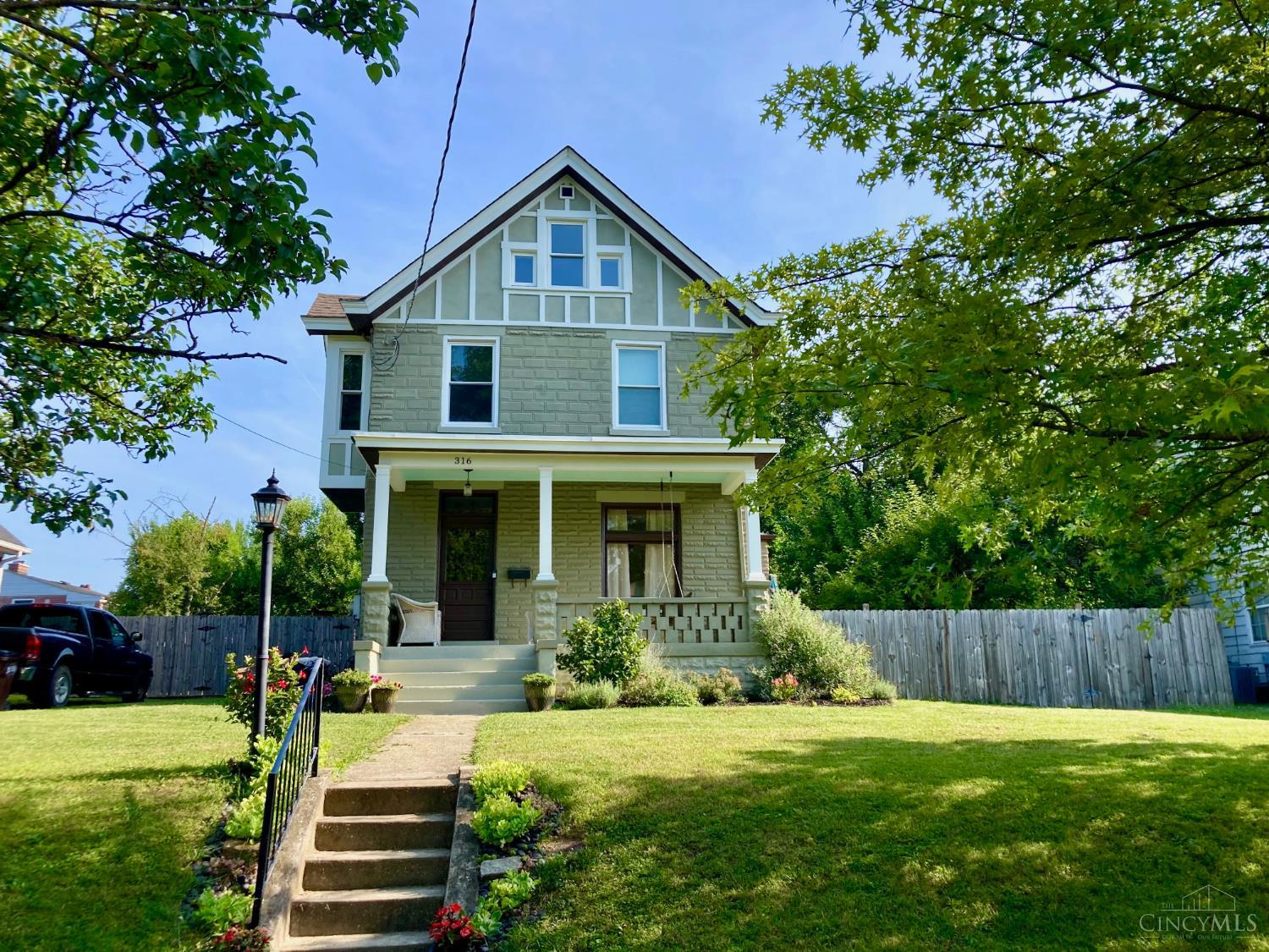 Homes for sale in Wyoming, OH | 316 Pendery Ave, Wyoming, OH 45215 | MLS# 1882332