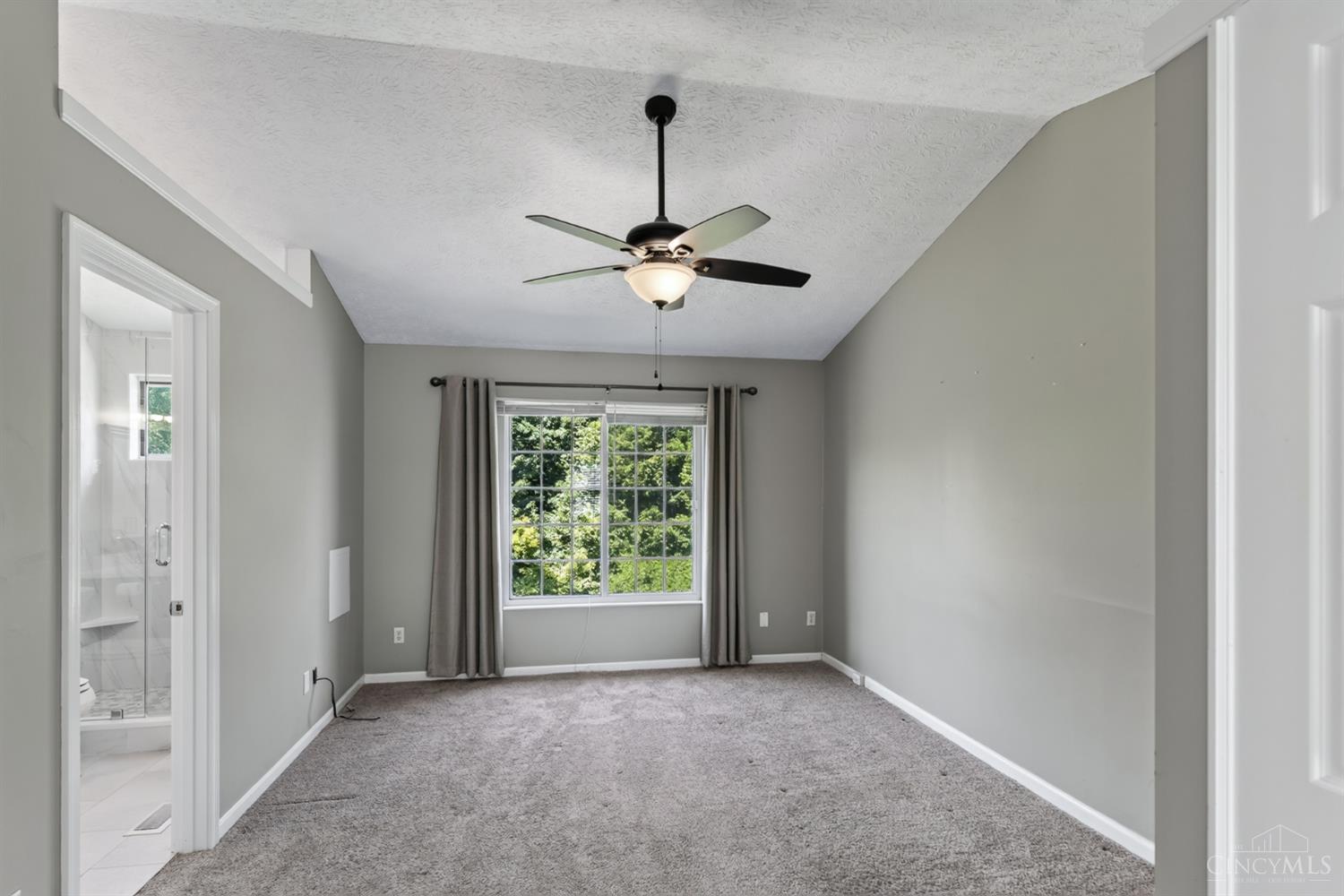 5574 Regimental PL, Cincinnati, OH, 45239 — photo 25