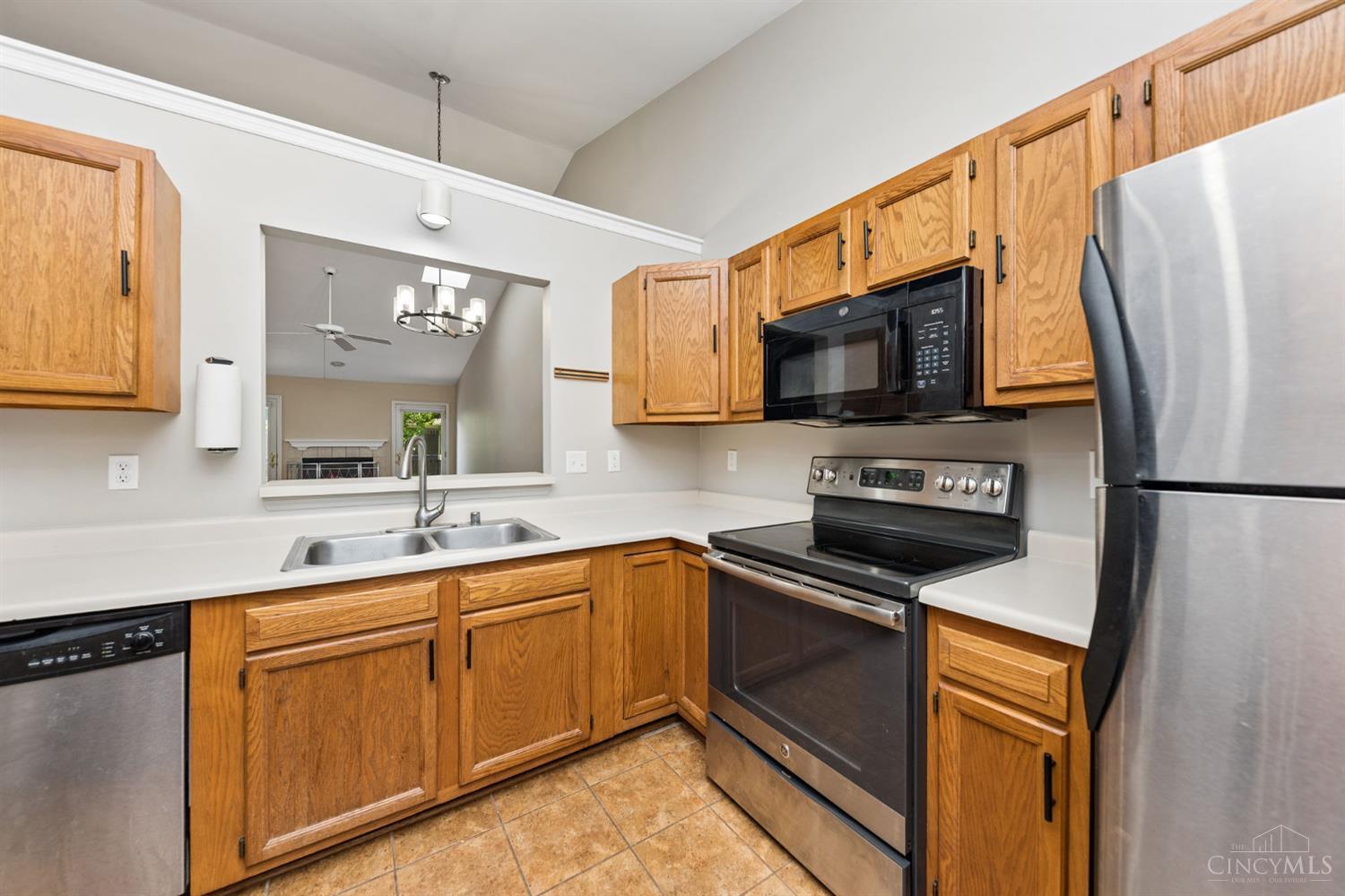 5477 Hanover Circle, Cincinnati, OH, 45230 — photo 8