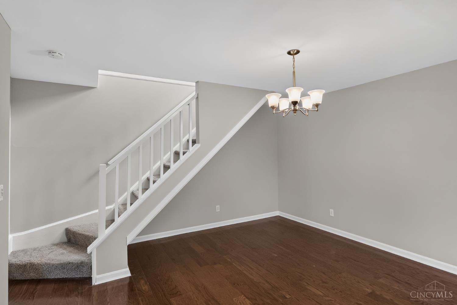 5574 Regimental PL, Cincinnati, OH, 45239 — photo 14