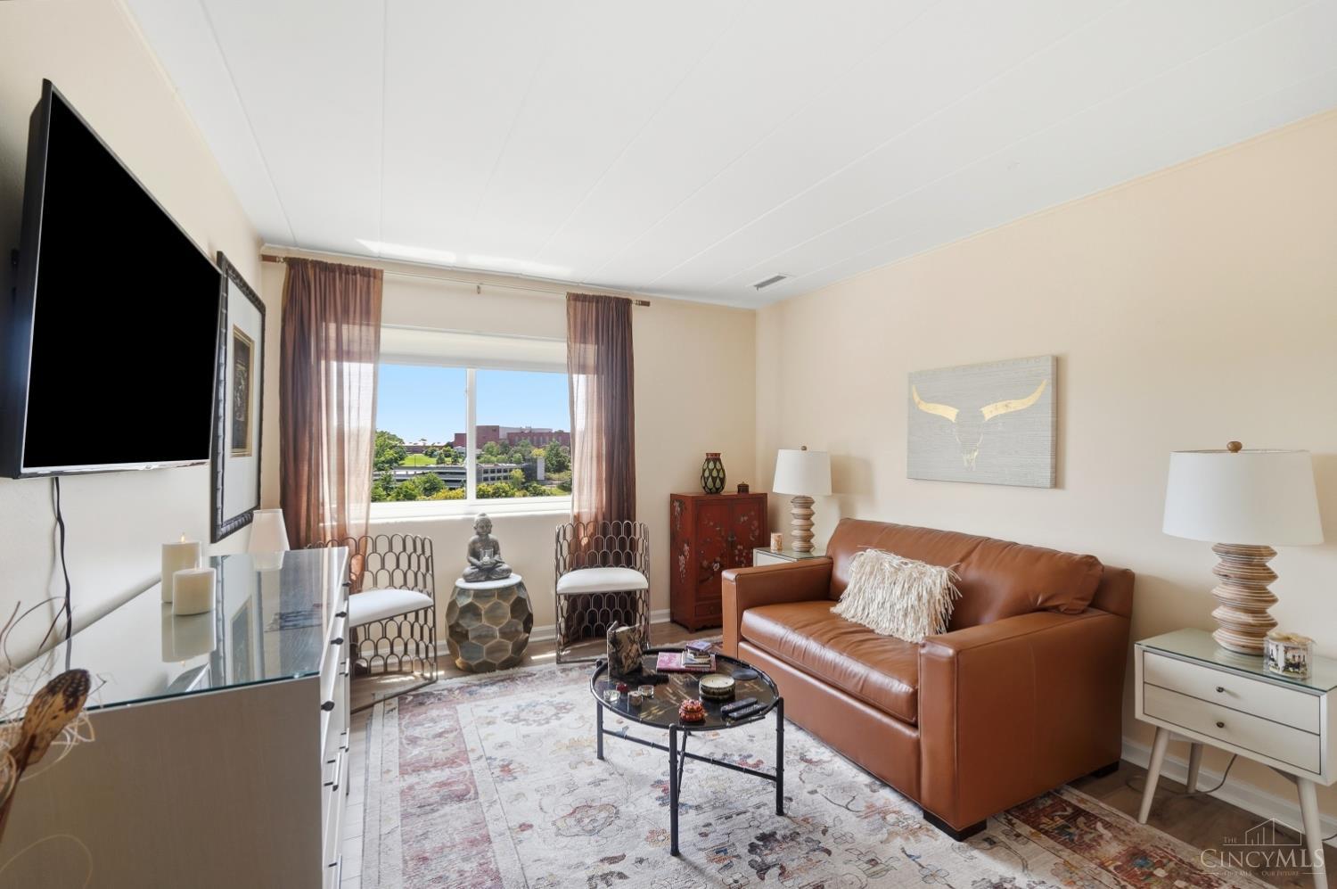 880 Rue De La Paix #A24, Cincinnati, OH, 45220 — photo 28