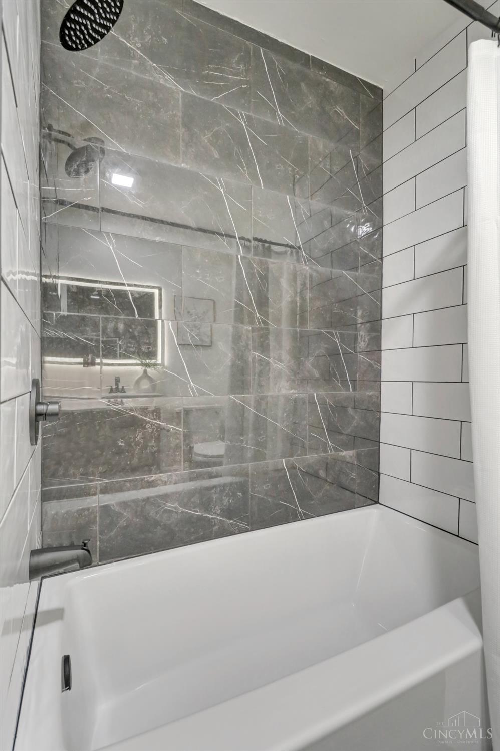 3020 Daytona Avenue, Cincinnati, OH, 45211 — photo 36