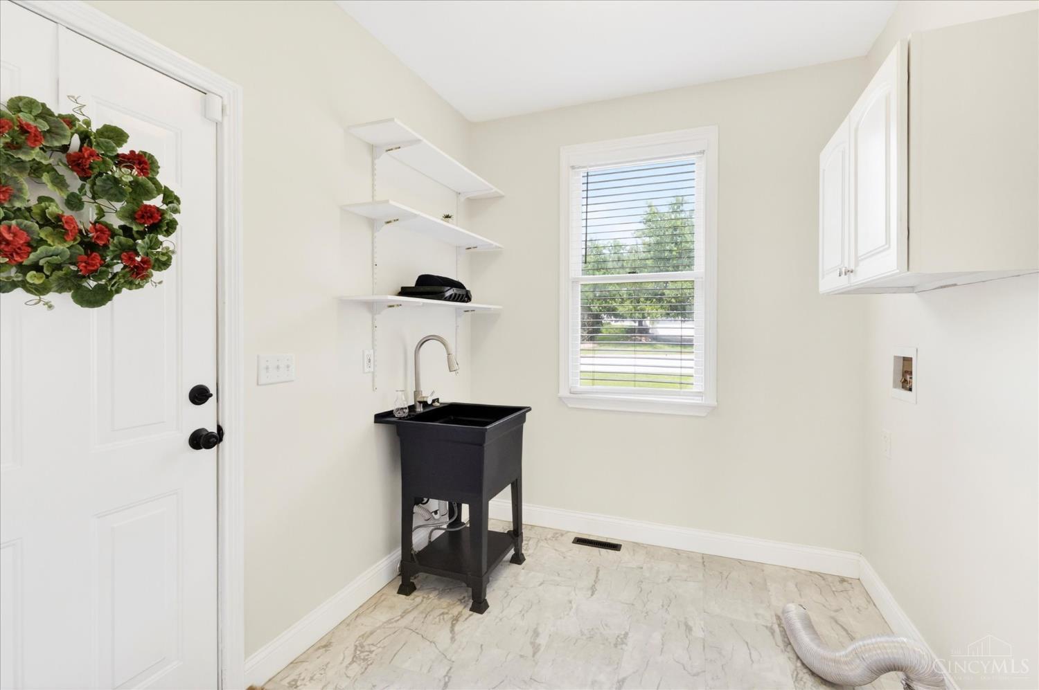 106 Rainbow Court, Hillsboro, OH, 45133 — photo 16