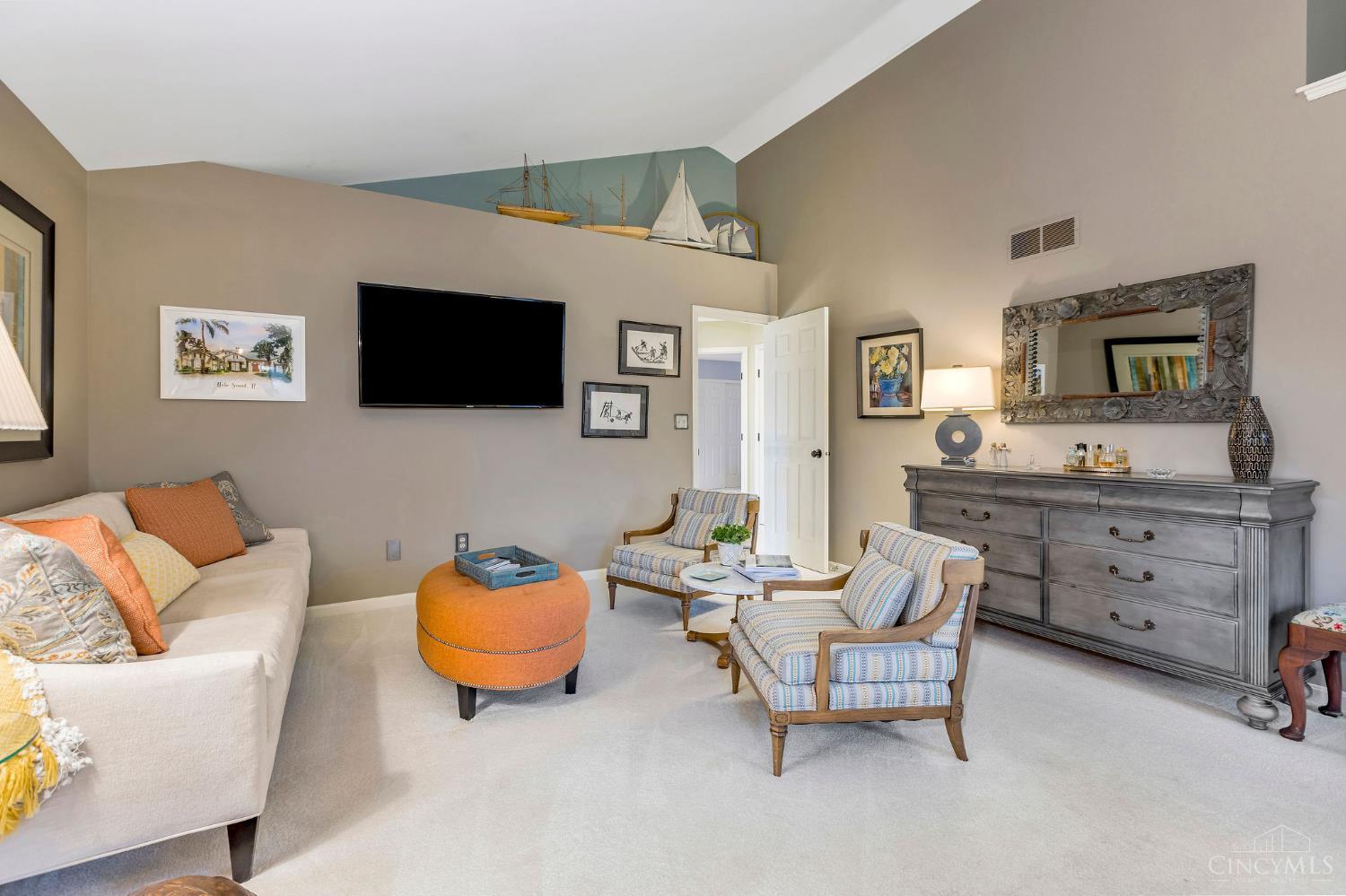 8067 Hunters Ridge Drive, West Chester, OH, 45069 — photo 39