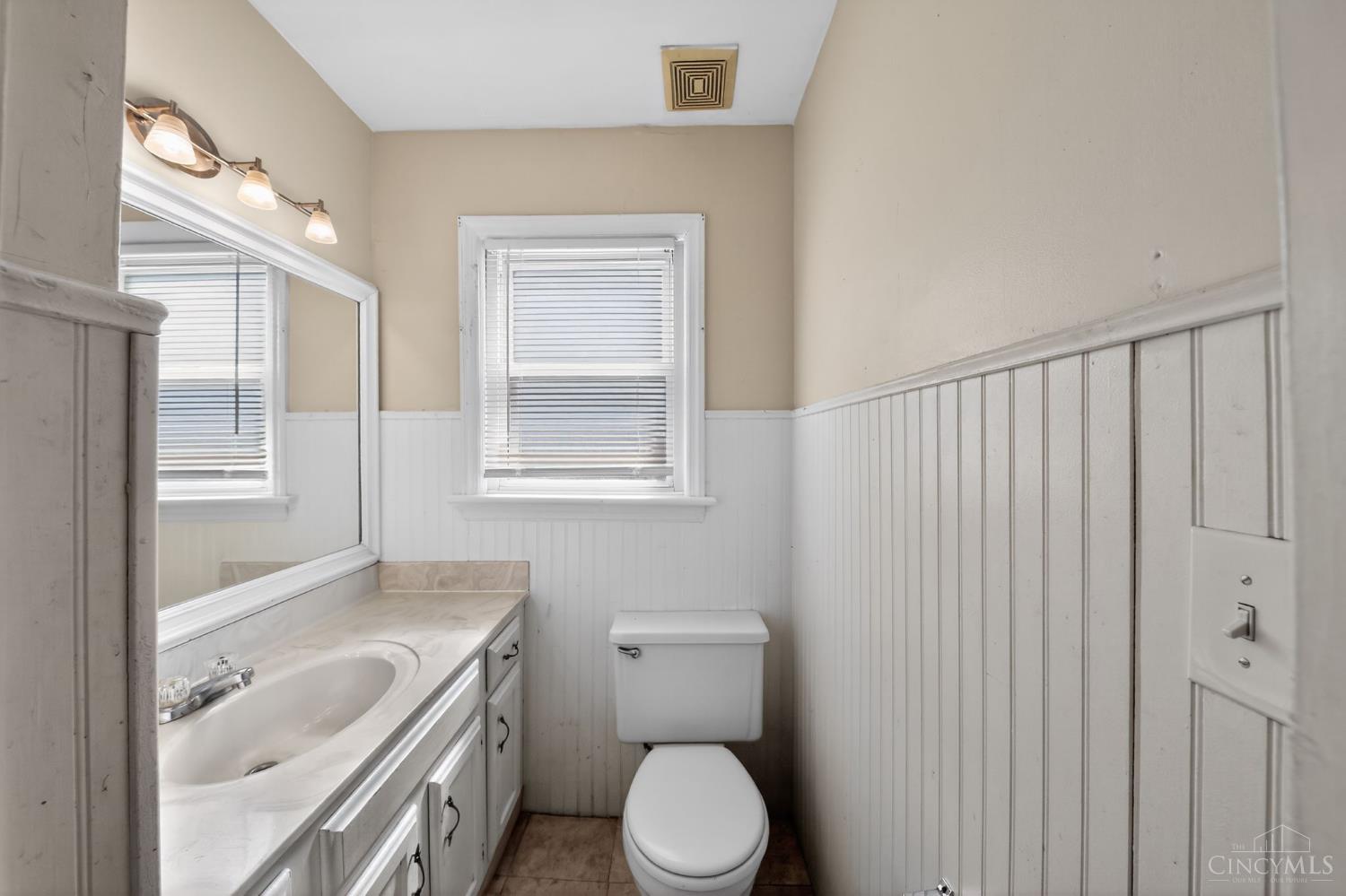 1893 Ashbrook Drive, Cincinnati, OH, 45238 — photo 23