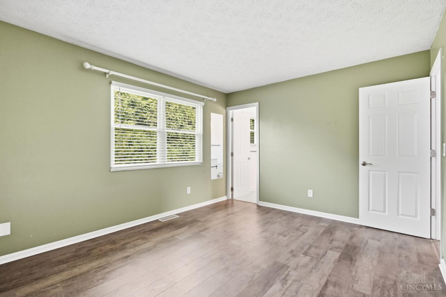 9873 Greenriver Drive, Colerain Twp, OH, 45231 — photo 19