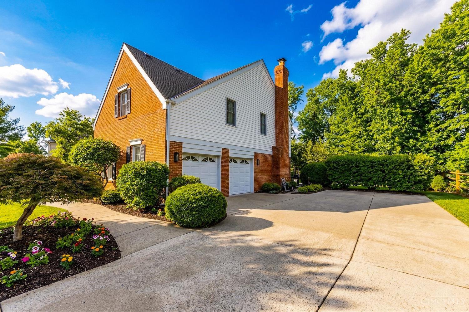 8067 Hunters Ridge Drive, West Chester, OH, 45069 — photo 56