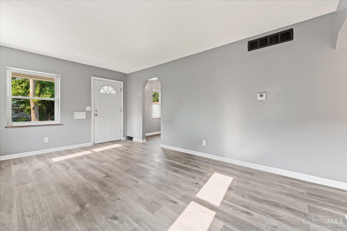 10 Hartwell Court, Cincinnati, OH, 45216 — photo 5