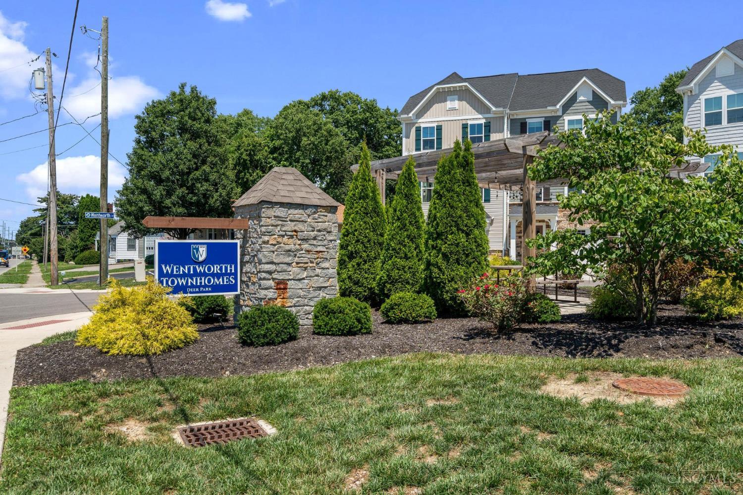 44 Wentworth Lane, Deer Park, OH, 45236 — photo 2