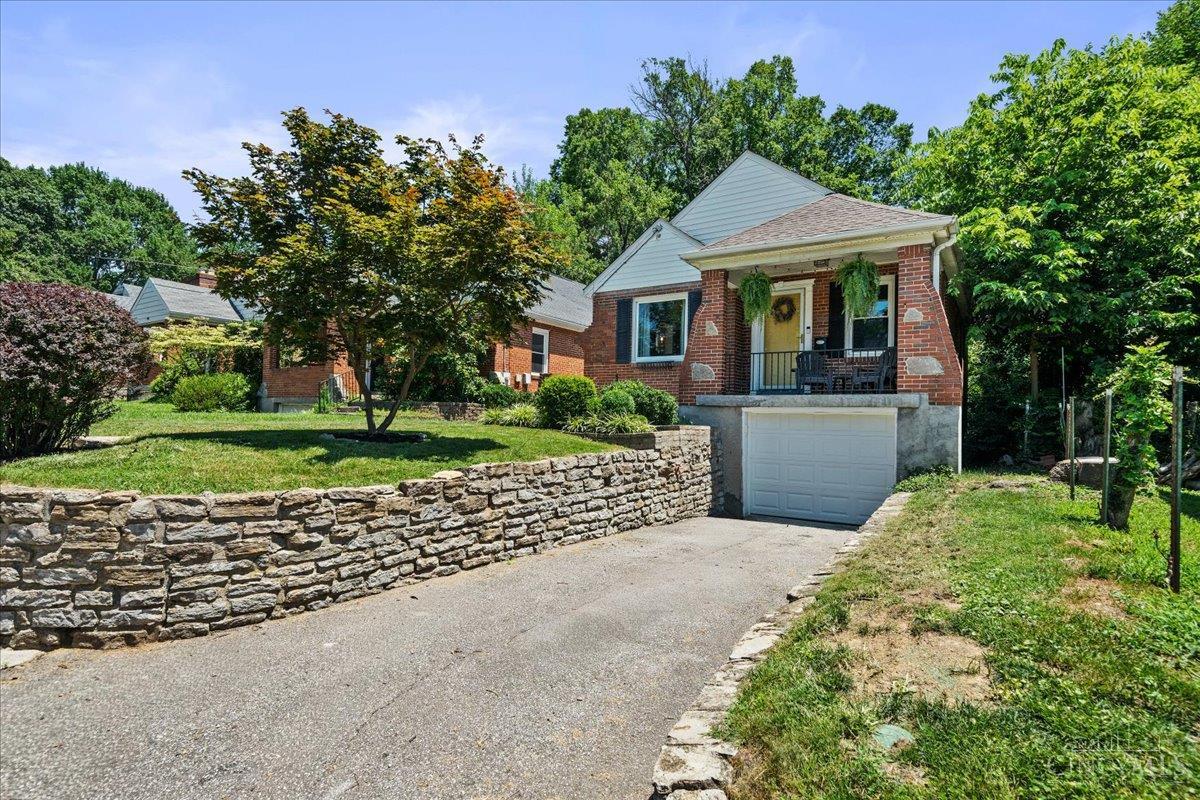 Homes for sale in Cincinnati, OH | 6408 Girard Ave, Cincinnati, OH 45213 | MLS# 1886799