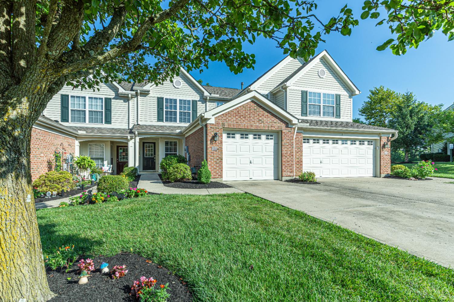 Homes for sale in Batavia Twp, OH | 2035 Commons Circle Dr #3C, Batavia Twp, OH 45103 | MLS# 1887181