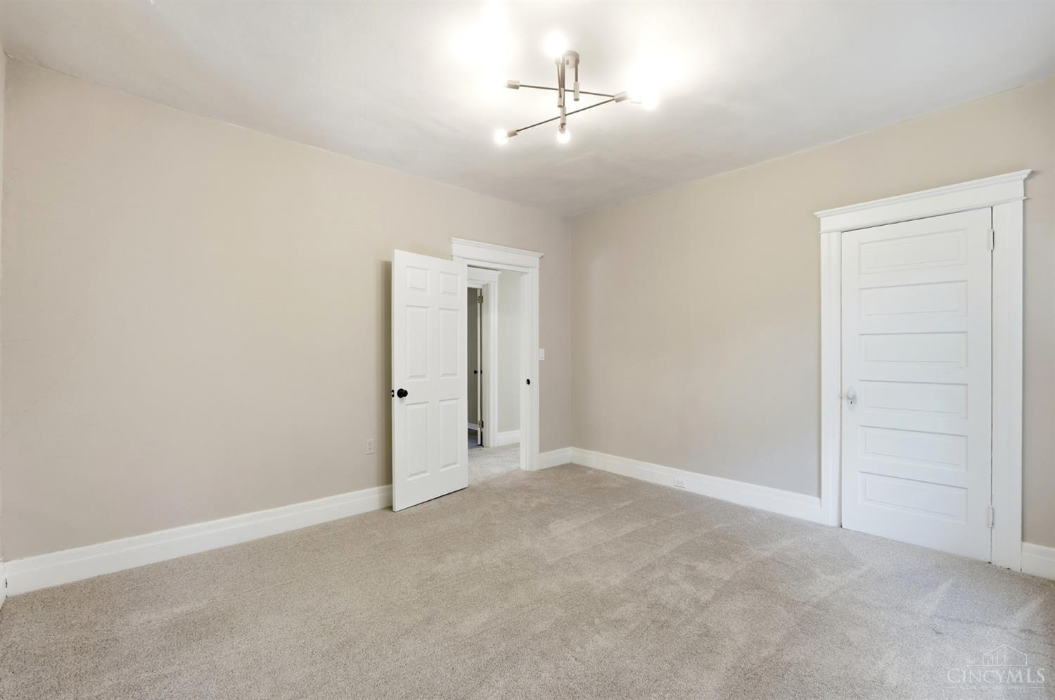 3423 Boudinot Avenue, Cincinnati, OH, 45211 — photo 19