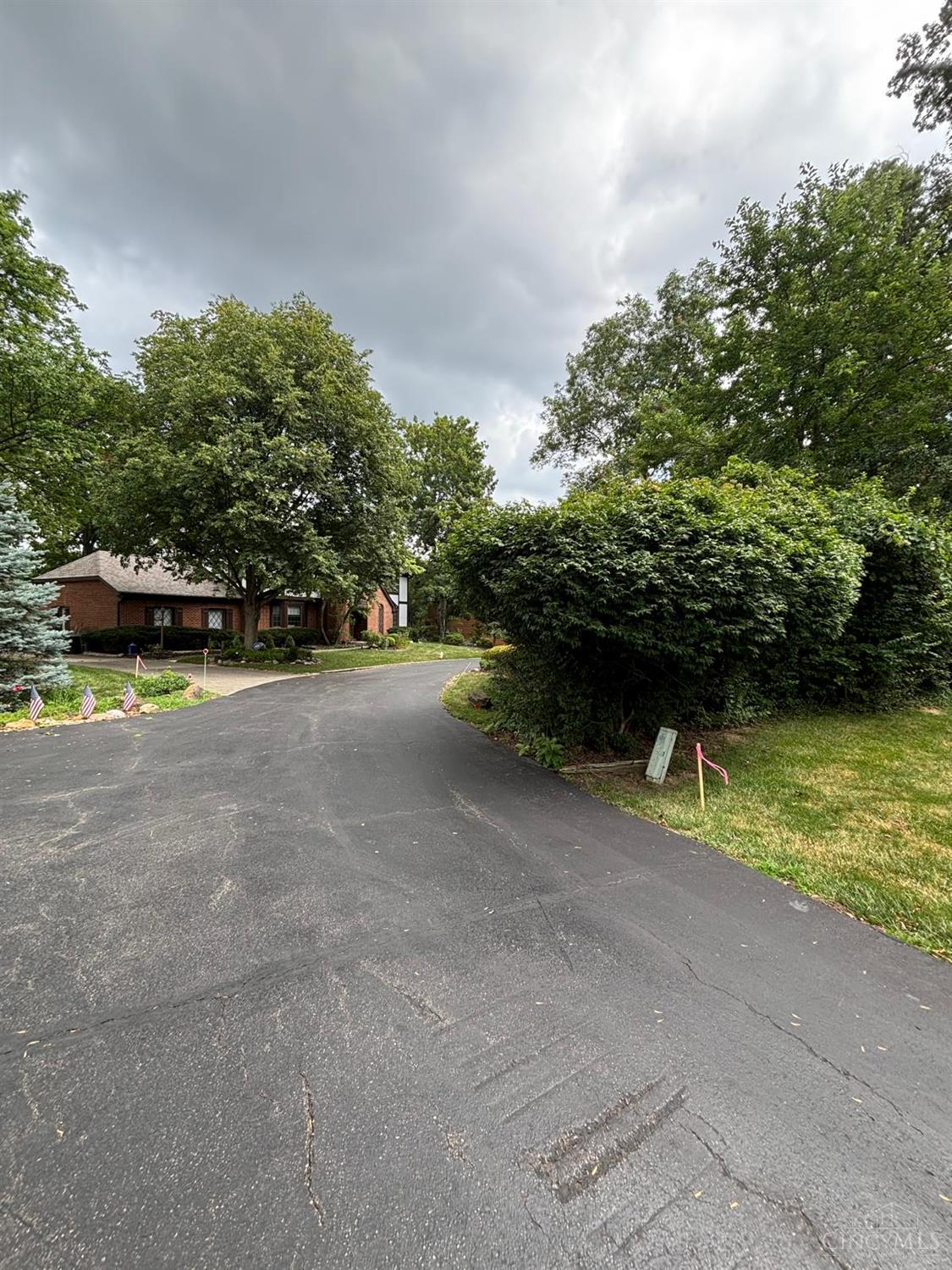 12102 Paulmeadows Drive, Symmes Twp, OH, 45249 — photo 4