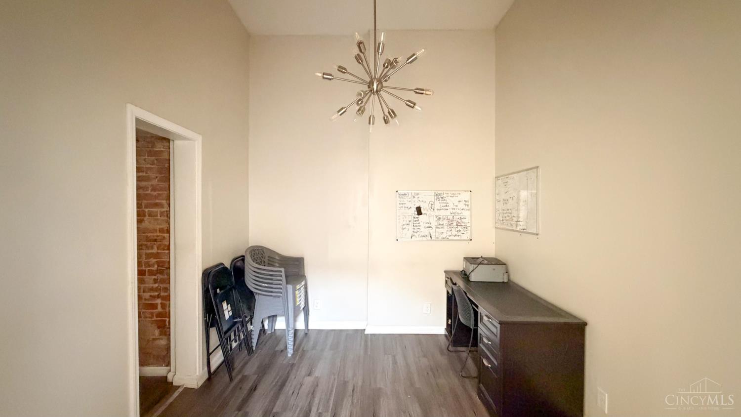 24 University Avenue, Cincinnati, OH, 45219 — photo 17