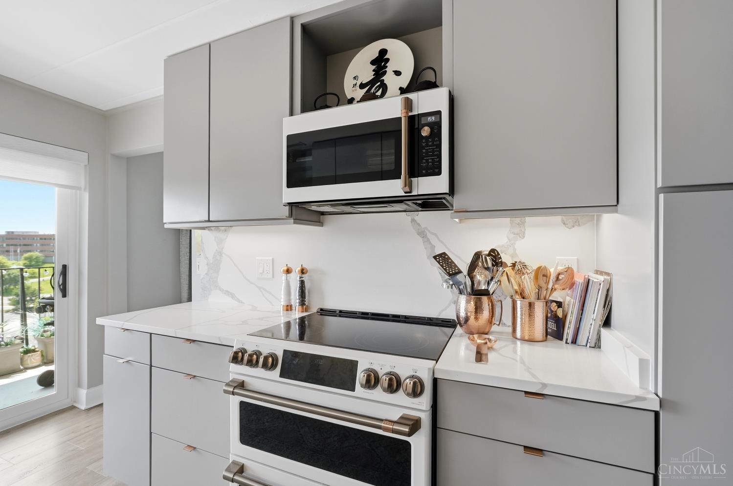 880 Rue De La Paix #A24, Cincinnati, OH, 45220 — photo 19