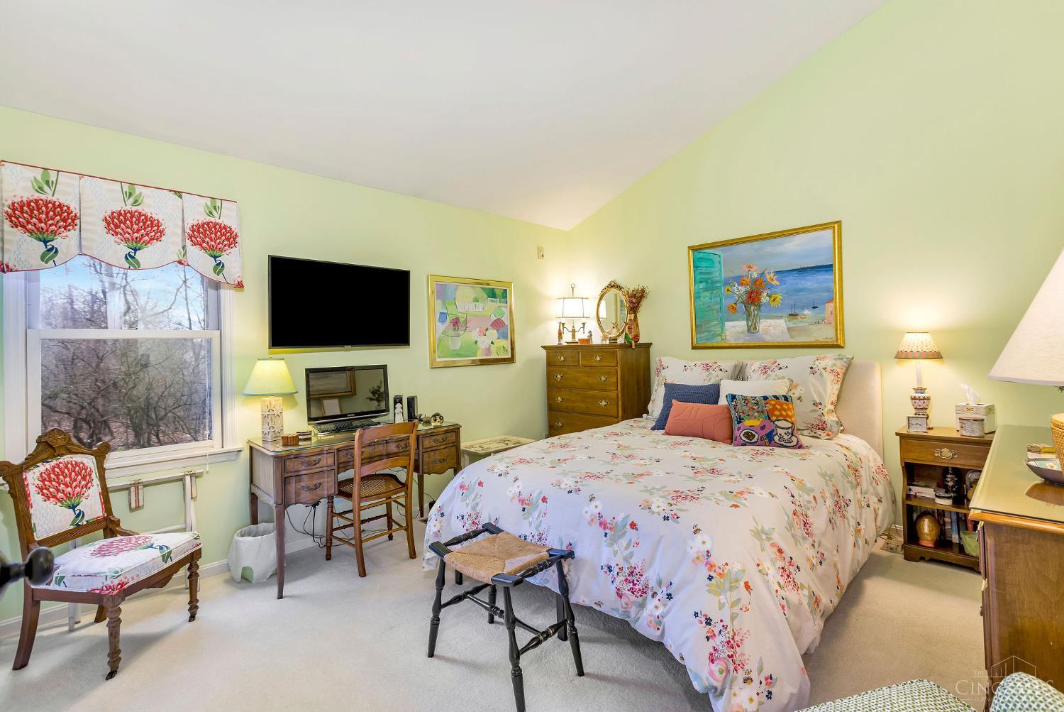 8067 Hunters Ridge Drive, West Chester, OH, 45069 — photo 35