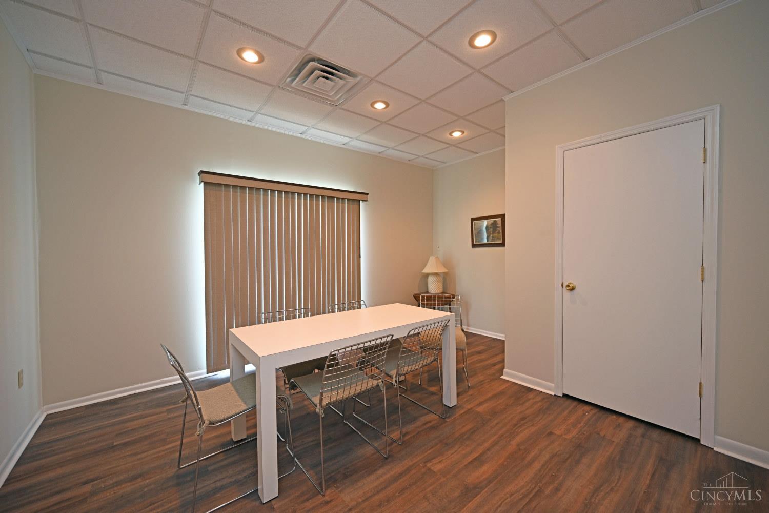 880 Rue De La Paix #A24, Cincinnati, OH, 45220 — photo 48